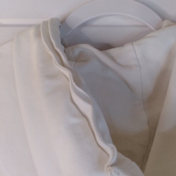 Glam & Fame Boho Flowy Sheer Cream Floral Blouse Size Small - Picture 5 of 8